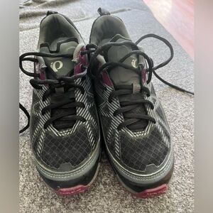 Pearl Izumi X-Alp Seek VII Mountain Bike Shoes